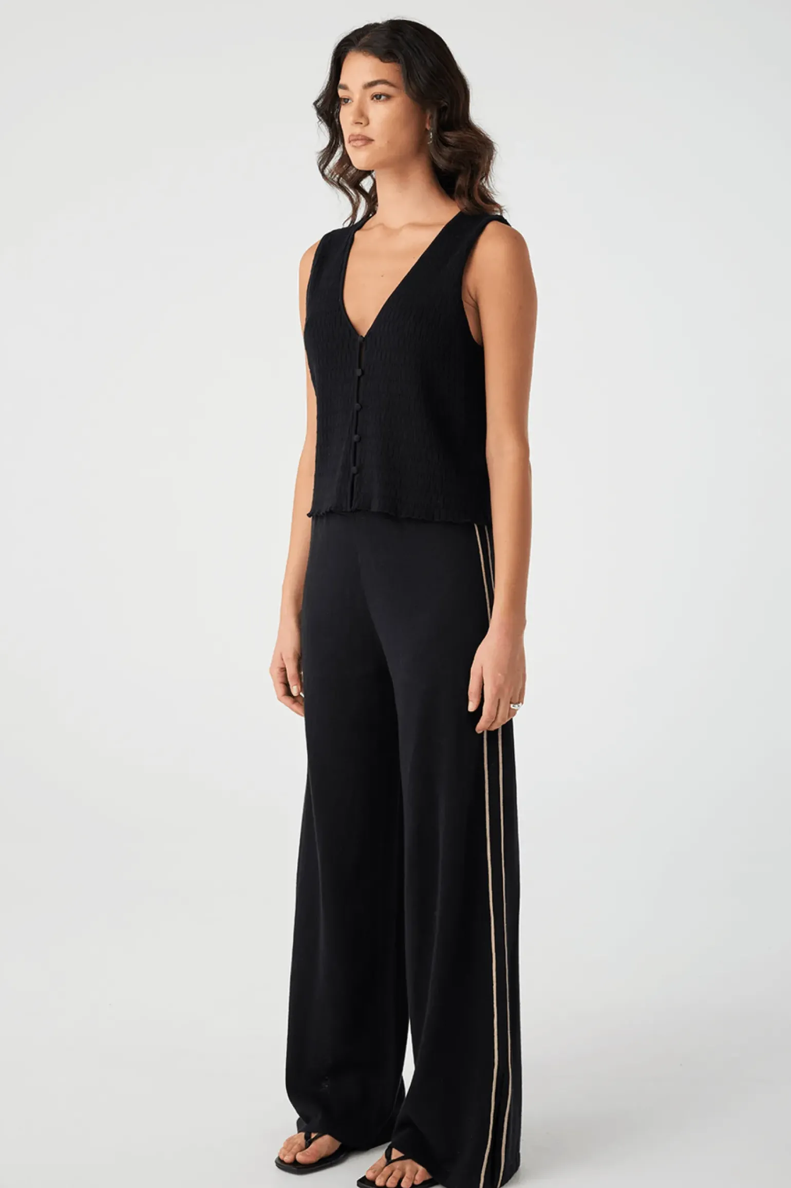 ARCAA Jude Vest - Black