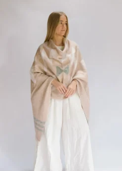 Hobo & Hatch Aztec Poncho- Vanilla