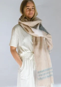 Hobo & Hatch Scarf- Aztec Vanilla