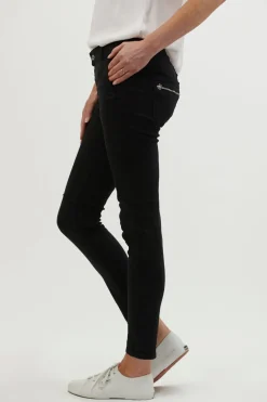 Italian Star Button Jean - Black