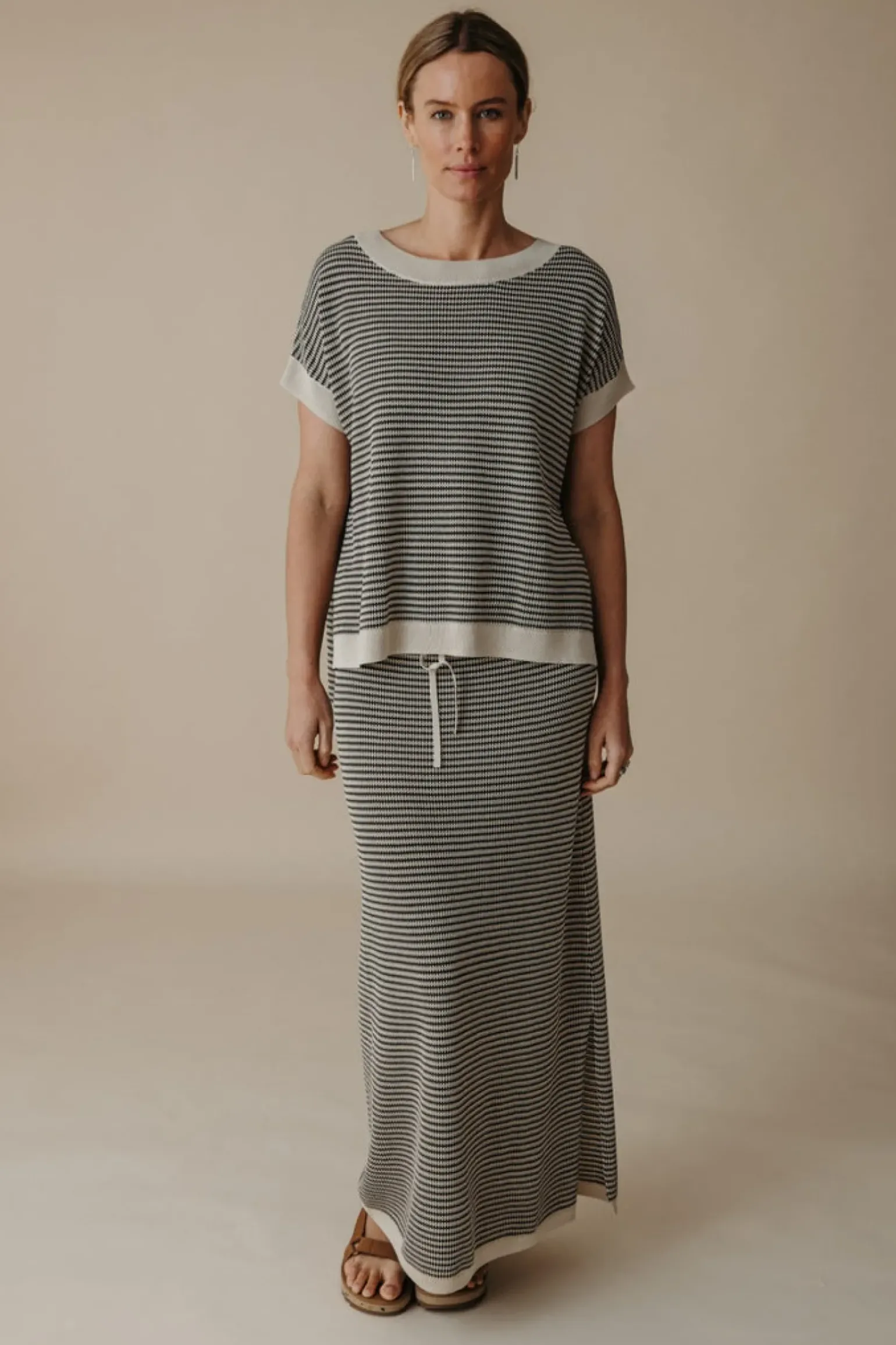 Talamaya Lattice Knitted Skirt - Washed Black & Soft Gold