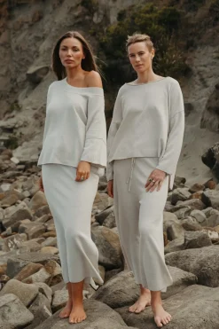 Talamaya Retreat Cotton Twist Tee Pullover - Silver & Salt