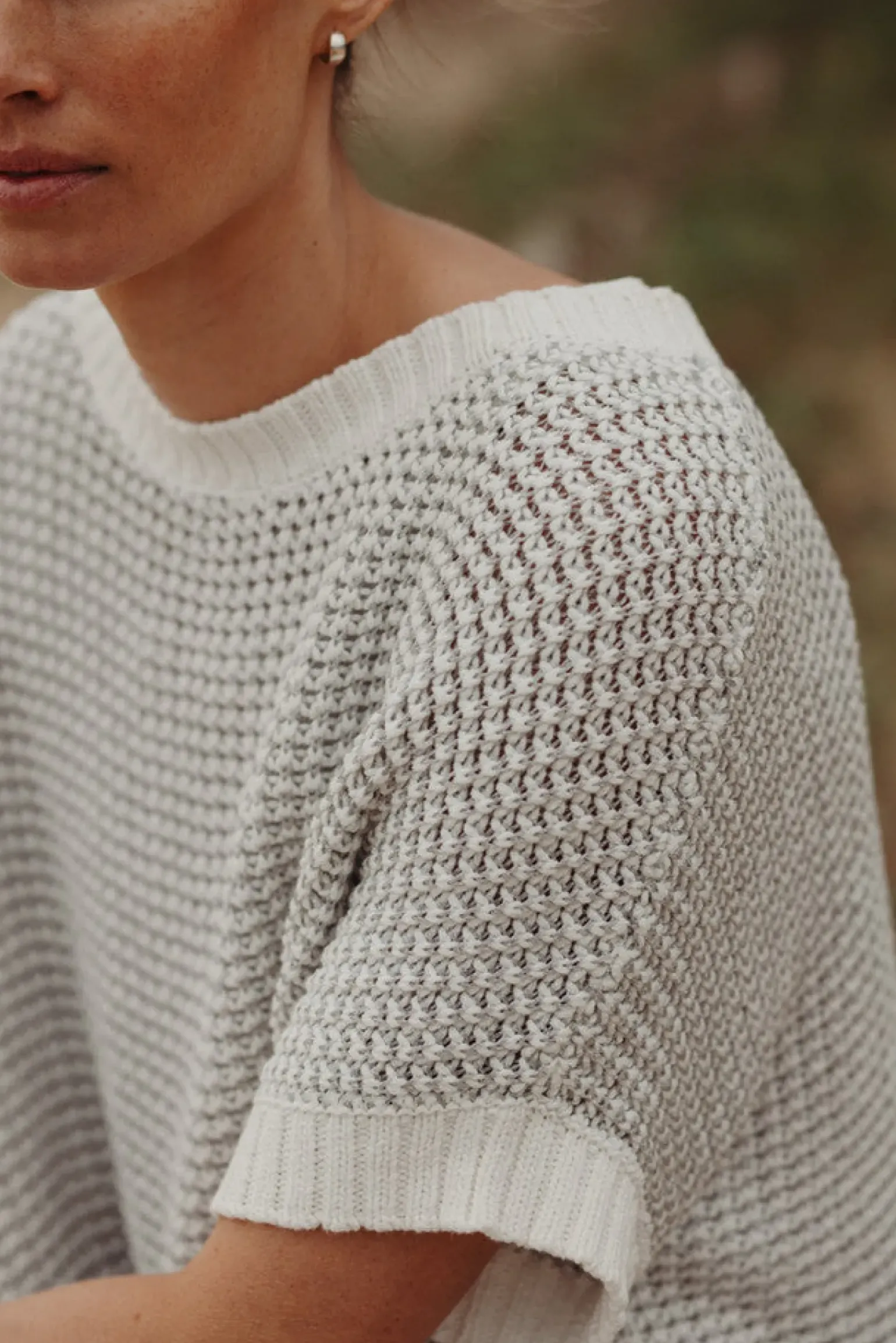 Talamaya Sunray Rib Crop Pullover - White