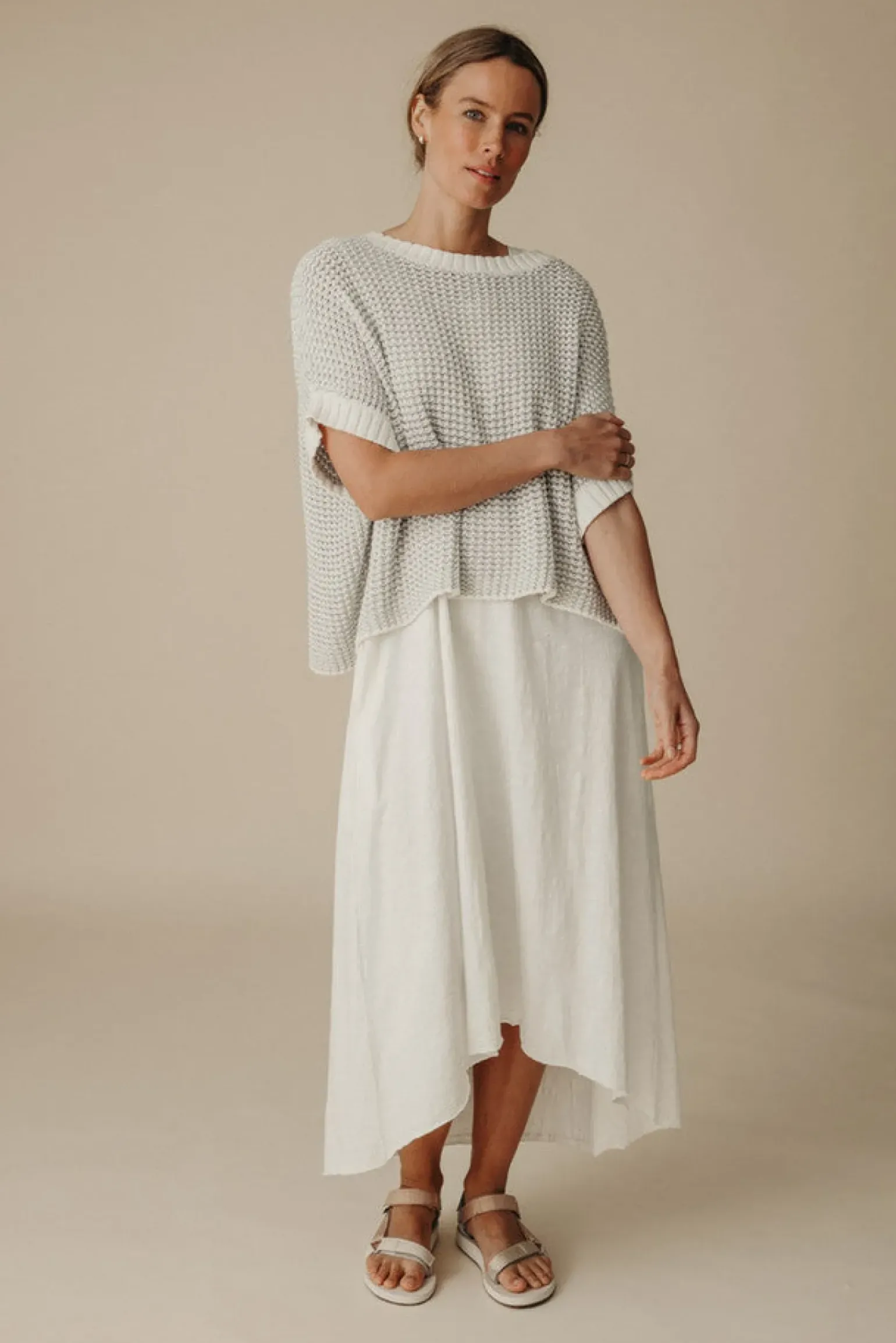 Talamaya Sunray Rib Crop Pullover - White