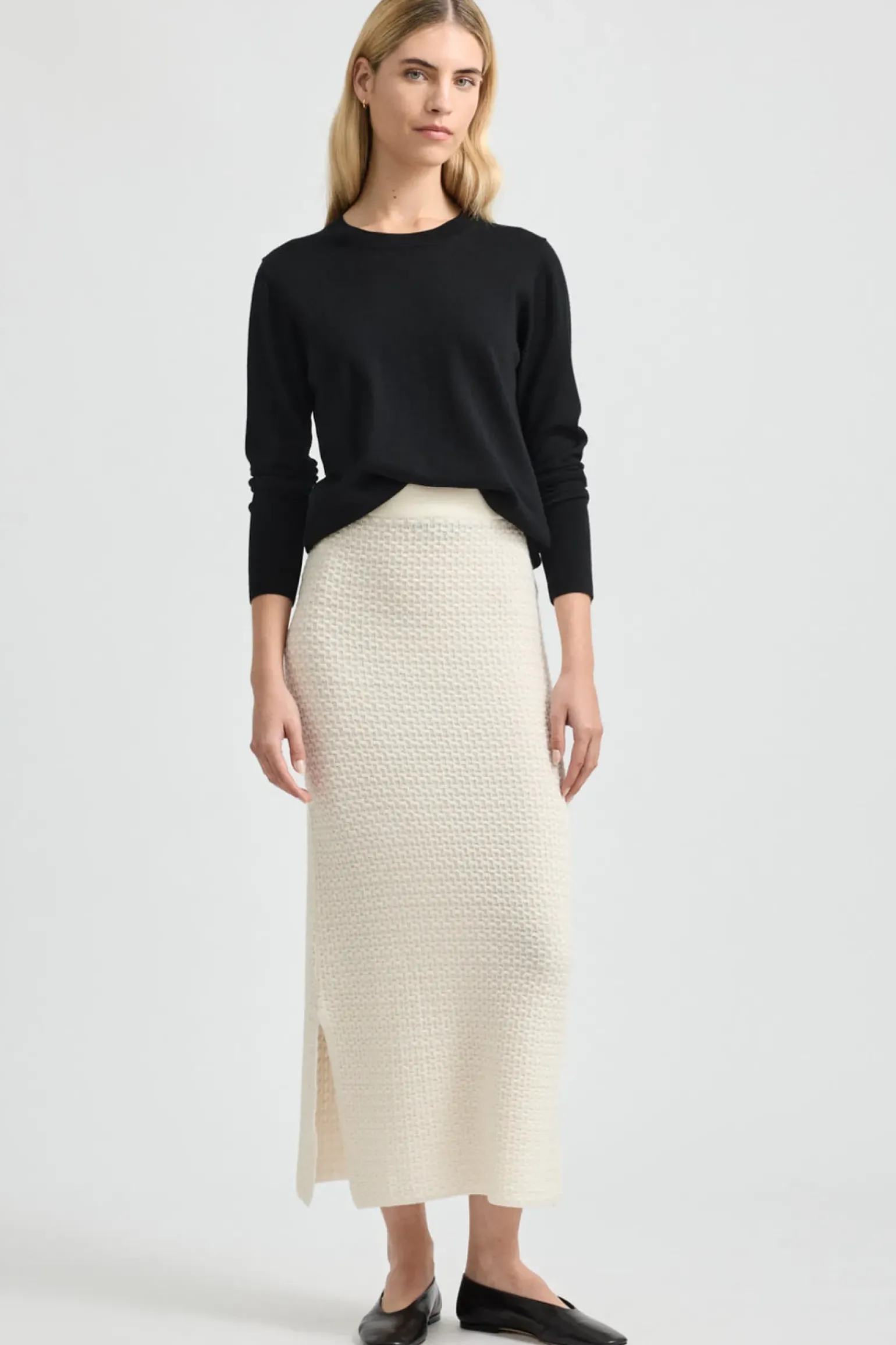 Toorallie Fine Merino Crew - Black