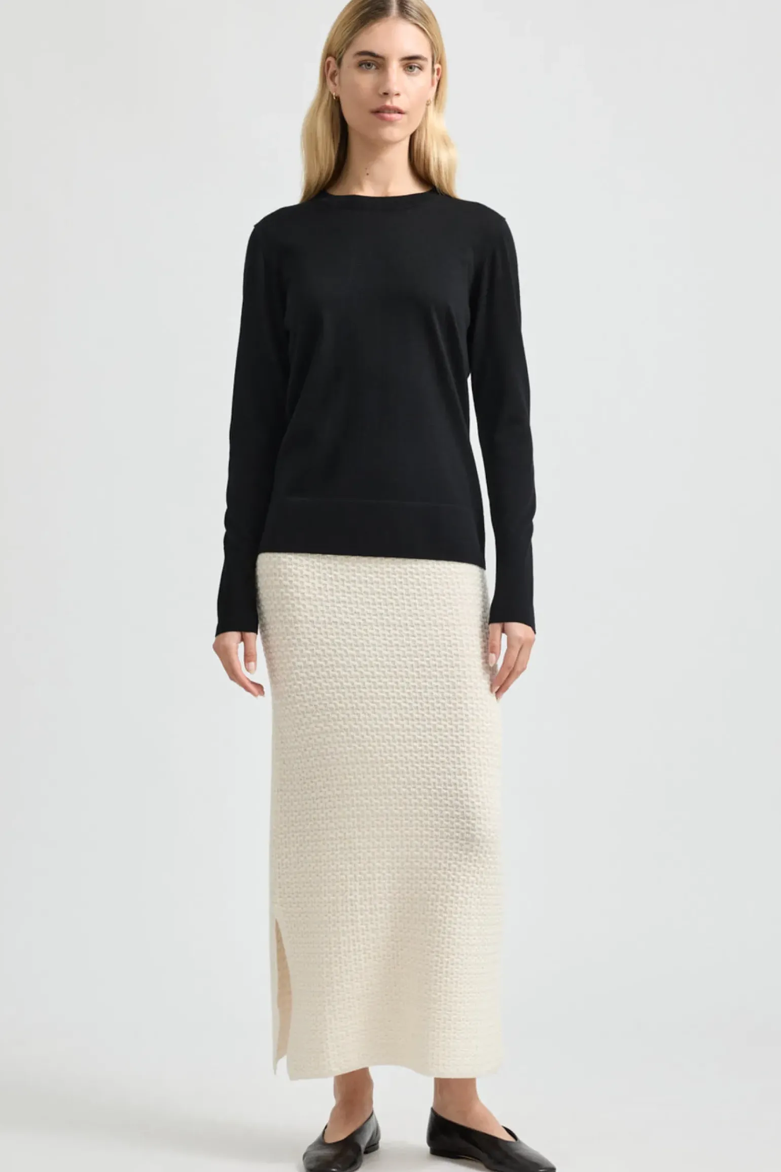 Toorallie Fine Merino Crew - Black
